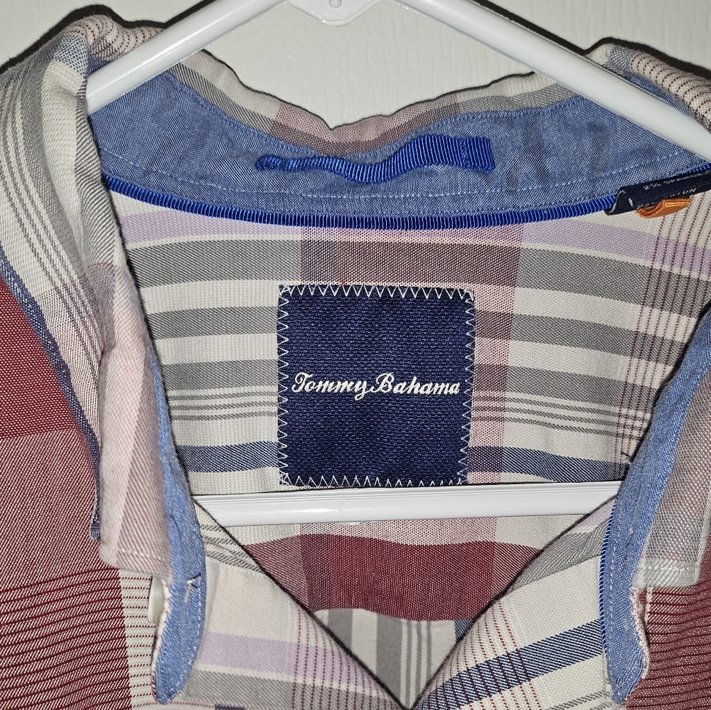 Tommy Bahama Red and White Casual Button Down Shirt - Picture 2 of 6